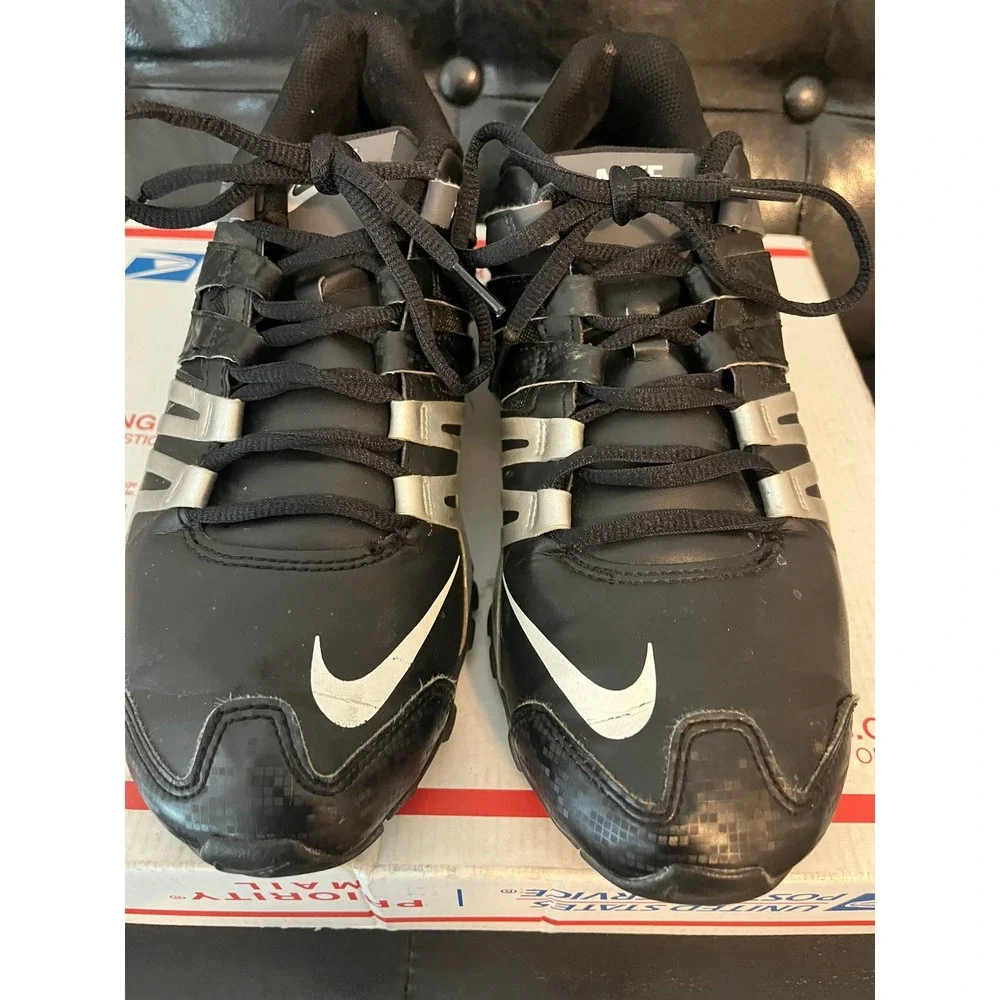 Nike Shox NZ Black Metallic Silver Grey